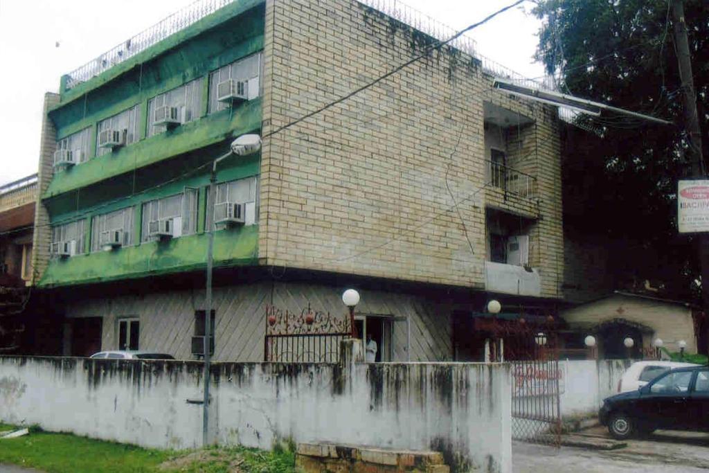 Charans Guest House Lucknow Exteriör bild